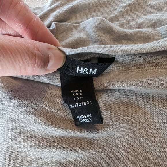 H&M Tank Top - Picture 3 of 6